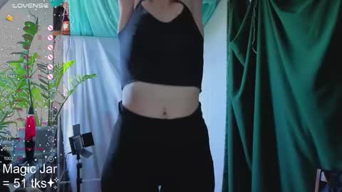 Molly  online show from 10, 10, 2025