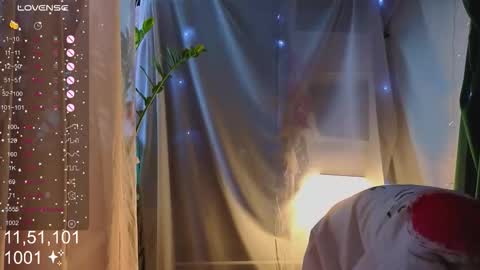 Molly  online show from 26, 10, 2025