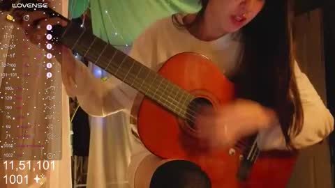 Molly  online show from 27, 10, 2025