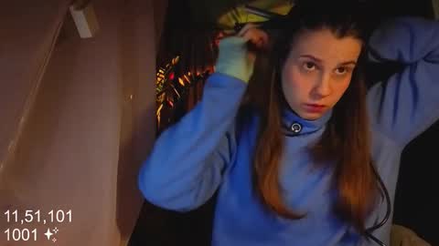 Molly  online show from 23, 11, 2025