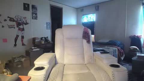 Heather Lovelace online show from 23, 10, 2025