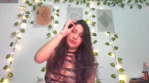 Mila K online show from 4, 3, 2025