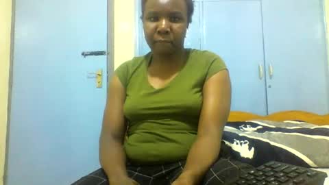 Honeymuny online show from 28, 10, 2025