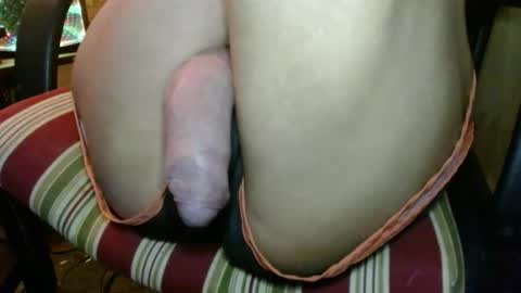 Honeysuckle online show from 7, 11, 2025