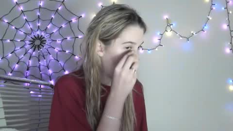 Snapshot of honeyveil chatting on 29, 11, 2025 honeyveil online show from 29, 11, 2025