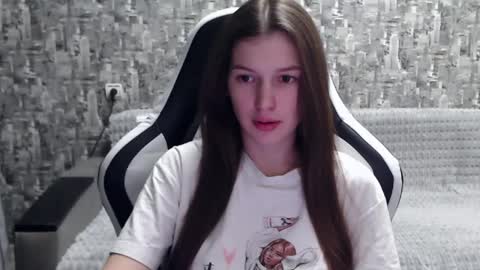 Nancy online show from 7, 12, 2024