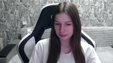 Nancy online show from 4, 1, 2025