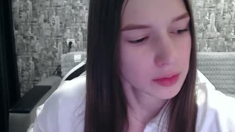 Nancy online show from 6, 2, 2025