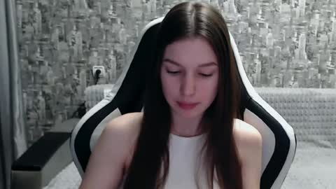 Nancy online show from 1, 3, 2025