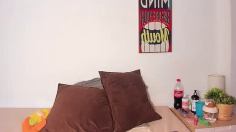 HoneyBrown online show from 10, 10, 2025