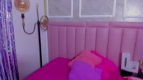 holly online show from 11, 3, 2026