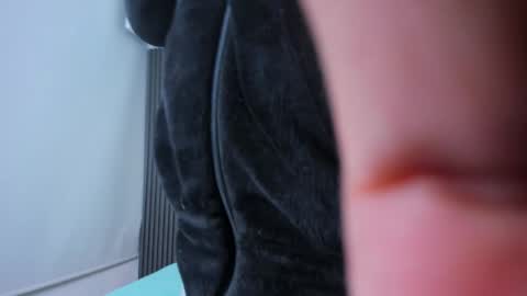 hoot_booys_ online show from 27, 3, 2026