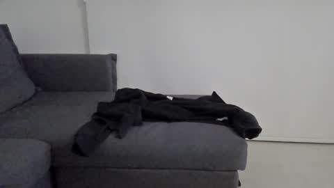 Snapshot of hornboy43 chatting on 1, 12, 2025 Oliver Saints online show from 1, 12, 2025