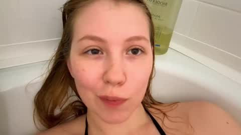 Snapshot of horney_audrey chatting on 10, 3, 2026 Audrey online show from 10, 3, 2026