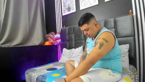 horny_couplefire online show from 14, 10, 2025