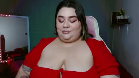 Snapshot of horny_neighbors_ chatting on 21, 12, 2024 onlyTiffany I broke up with frank 10 days ago online show from 21, 12, 2024