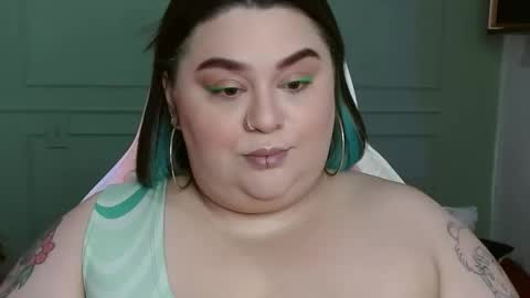 Snapshot of horny_neighbors_ chatting on 28, 12, 2024 onlyTiffany I broke up with frank 10 days ago online show from 28, 12, 2024