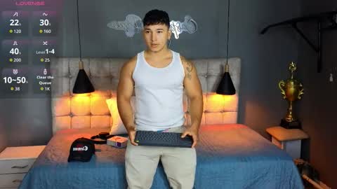 horny_nick18 online show from 18, 10, 2025