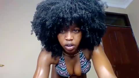 horny_squiter online show from 29, 12, 2024