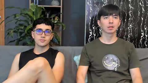 Snapshot of horny_twinks_guys chatting on 22, 9, 2025 Alex and Camilo online show from 22, 9, 2025