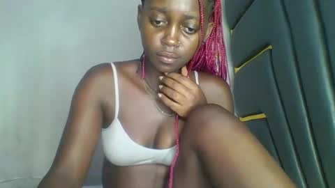 Snapshot of hornybella84 chatting on 12, 2, 2026 Bella online show from 12, 2, 2026