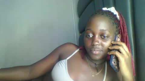 Snapshot of hornybella84 chatting on 4, 3, 2026 Bella online show from 4, 3, 2026