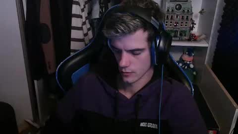 Joey online show from 22, 11, 2025