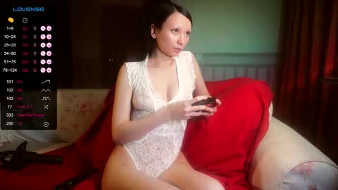 Snapshot of hornymoon666 chatting on 11, 10, 2025 Hornymoon Moona online show from 11, 10, 2025