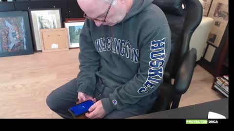 Snapshot of hornynthick70 chatting on 8, 3, 2026 hornynthick70 online show from 8, 3, 2026