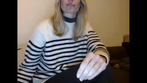 Hornyssima online show from 2, 1, 2025