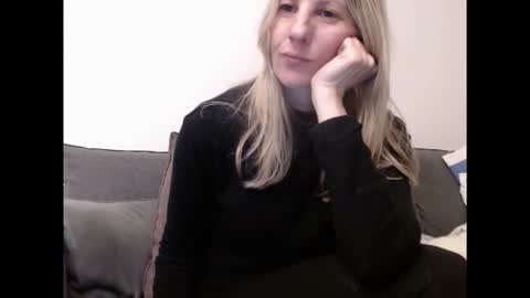 Snapshot of hornyssima chatting on 22, 3, 2026 Hornyssima online show from 22, 3, 2026