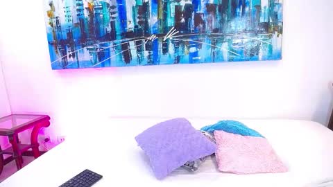 LILY online show from 8, 3, 2026