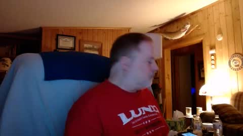 Snapshot of horsebigballs chatting on 4, 2, 2025 horsebigballs online show from 4, 2, 2025