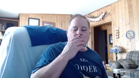 Snapshot of horsebigballs chatting on 10, 2, 2025 horsebigballs online show from 10, 2, 2025