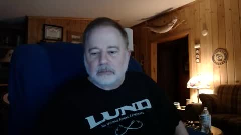 Snapshot of horsebigballs chatting on 8, 11, 2025 horsebigballs online show from 8, 11, 2025