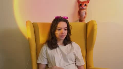 Mia online show from 4, 10, 2025