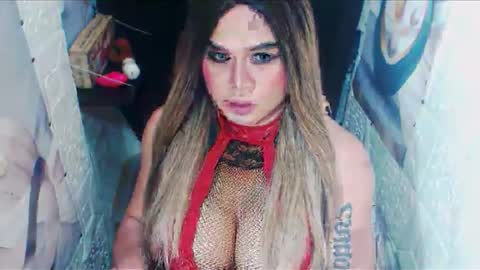 Snapshot of hosersecockselfsucker chatting on 14, 12, 2025 YOUR MAJESTY LUCY PEARL online show from 14, 12, 2025