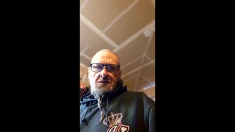 hoss1973_3 online show from 3, 12, 2025