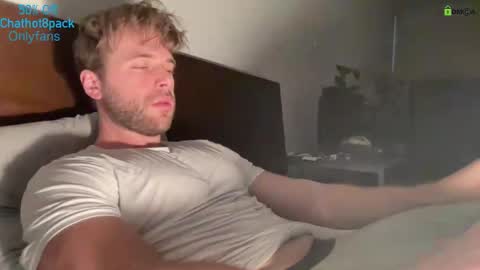 Snapshot of hot8pack01 chatting on 25, 11, 2025 Edward aka Wolf online show from 25, 11, 2025