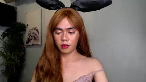 Snapshot of hot_8inchtwink chatting on 2, 12, 2024 Rylle online show from 2, 12, 2024