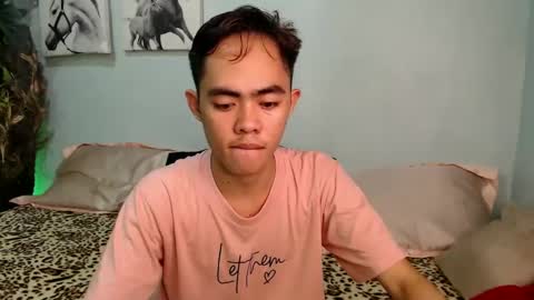 Snapshot of hot_8inchtwink chatting on 18, 12, 2024 Rylle online show from 18, 12, 2024