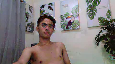 Snapshot of hot_8inchtwink chatting on 25, 1, 2025 Rylle online show from 25, 1, 2025