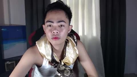 Snapshot of hot_8inchtwink chatting on 15, 9, 2025 Rylle online show from 15, 9, 2025