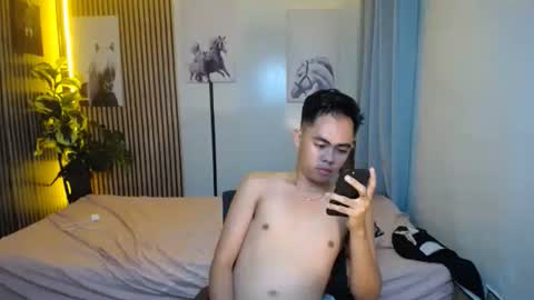 Snapshot of hot_8inchtwink chatting on 25, 9, 2025 Rylle online show from 25, 9, 2025