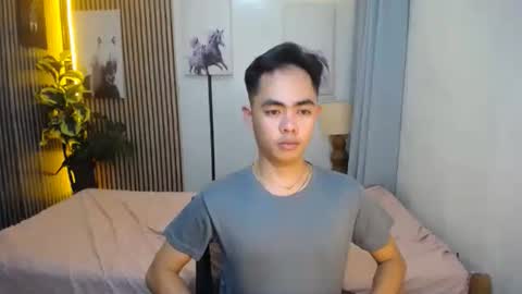 Snapshot of hot_8inchtwink chatting on 28, 9, 2025 Rylle online show from 28, 9, 2025