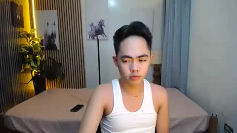 Snapshot of hot_8inchtwink chatting on 27, 10, 2025 Rylle online show from 27, 10, 2025