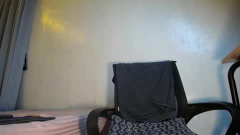 Snapshot of hot_8inchtwink chatting on 18, 11, 2025 Rylle online show from 18, 11, 2025