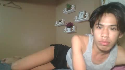 lover22 online show from 4, 3, 2026