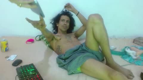 Private open online show from 2, 1, 2025