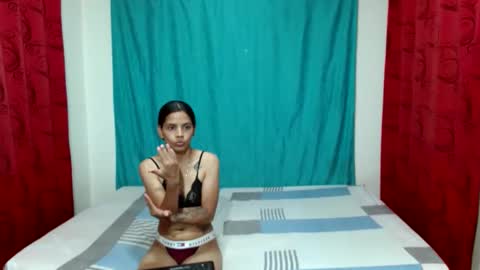natalia y sara online show from 2, 12, 2024